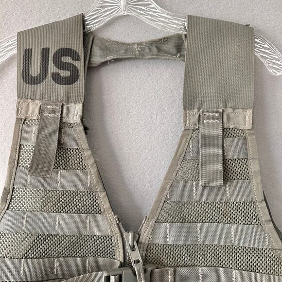 US Tactical Camouflage Molle II Vest Modular Lightweight Load-carrying Equipment - Picture 2 of 9